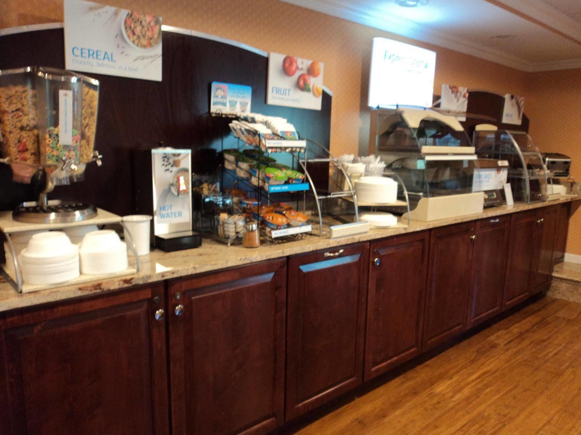 Holiday Inn Express Harrisburg Sw - Mechanicsburg By Ihg Extérieur photo
